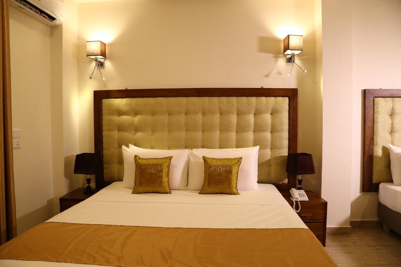 Hotel Vendol Maliga Edge à Kandy Extérieur photo